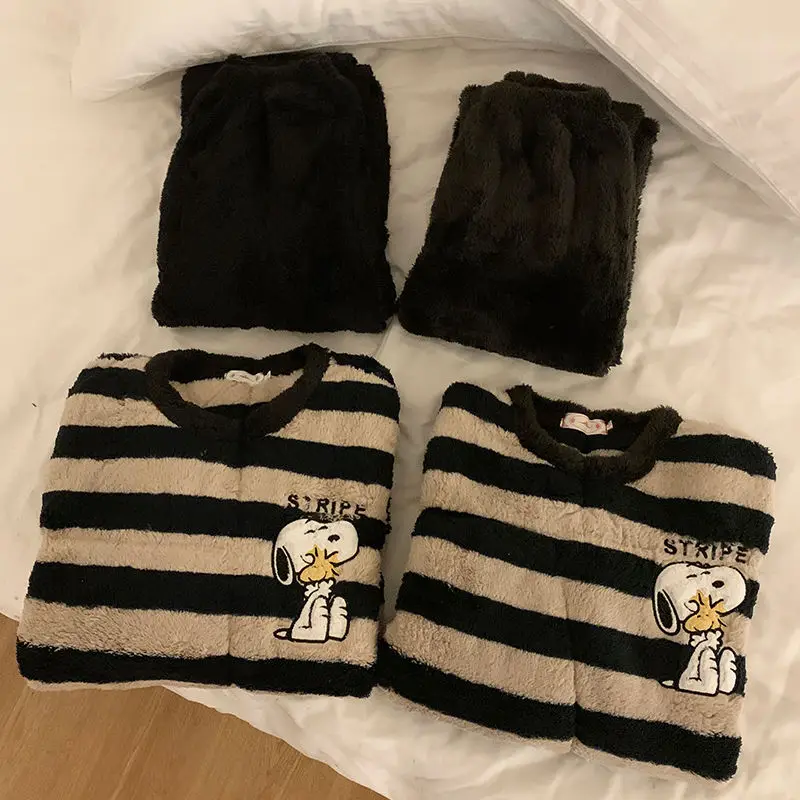 Winter Clothing Patterns - Snomen erkekler ve kadınlar çift sonbahar